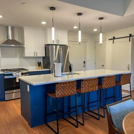 New Luxury Condo 3303 I Hot Tub I Ac I Great Views I Best Price I Free Adventures Daily
